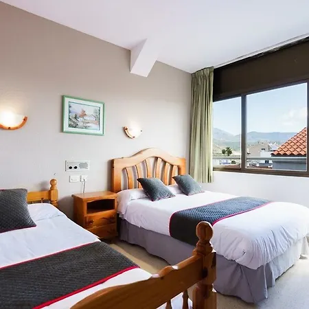 Hotel Oyo Costa Andaluza